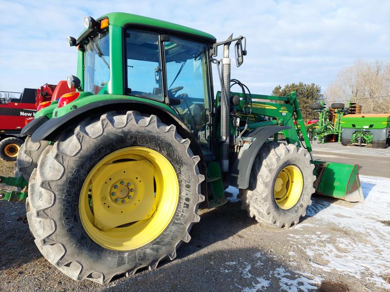 Tractors  John Deere 6430 Photo